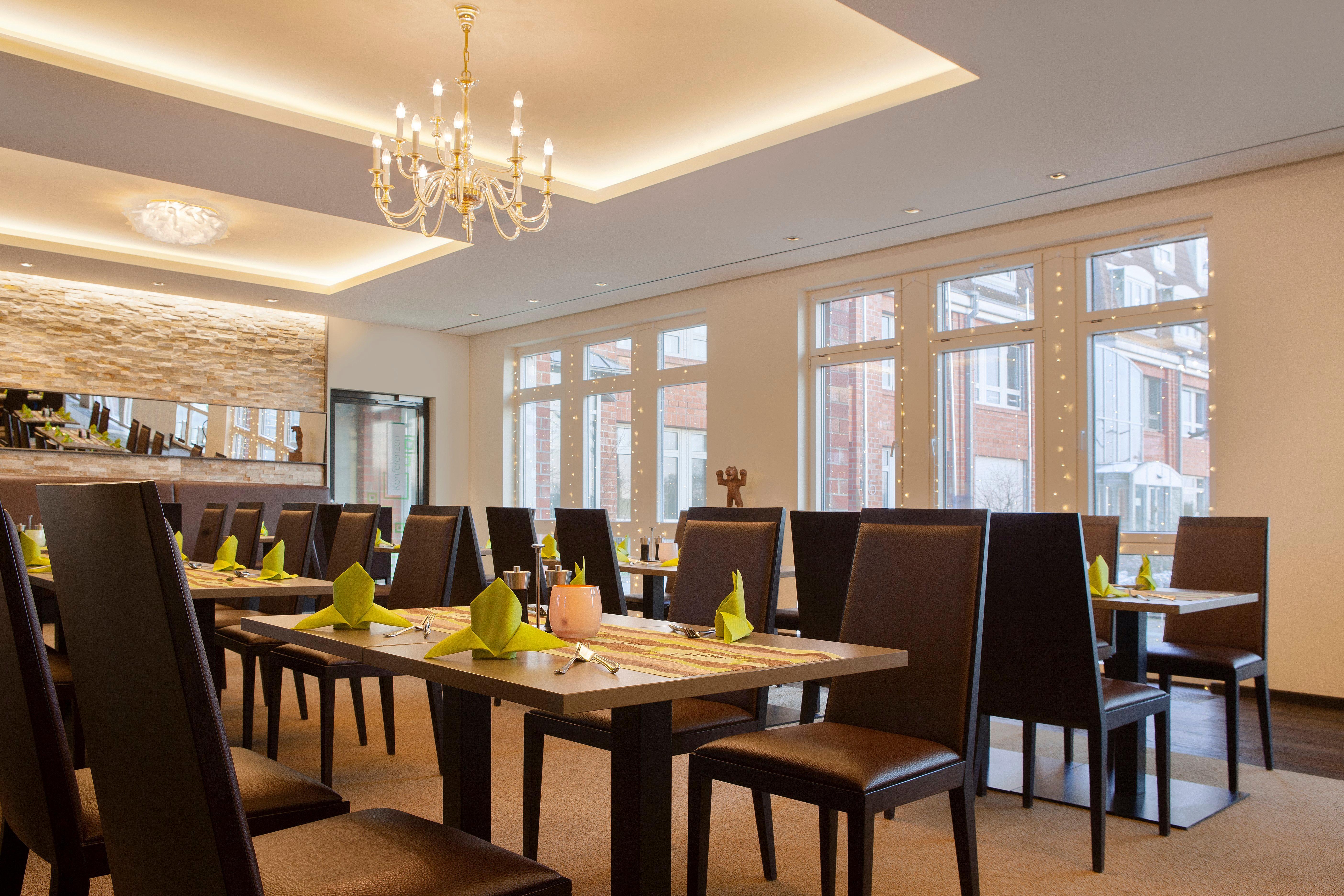 Willow Hotel Restaurant Koetschlitz Bagian luar foto